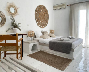 Achlia Apartments
